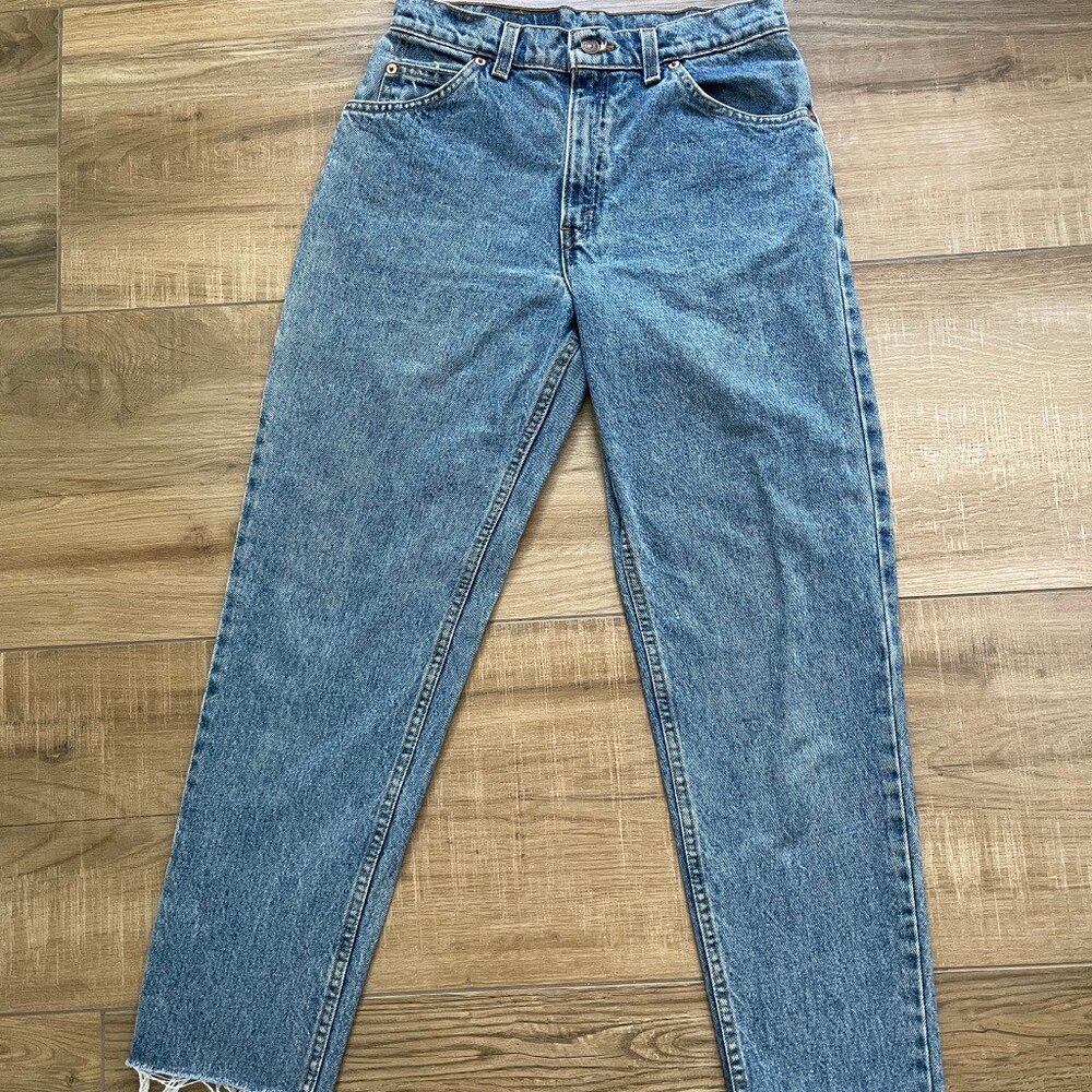 Vintage Levi's Jeans Womens 9 Orange Tab 10950 Relaxed Fit Tapered Leg Raw Hem